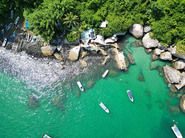 Casa em condomínio - Juquehy, 50m do mar!