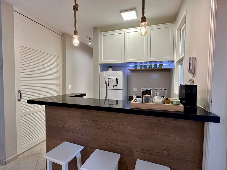 Casa em condomínio - Juquehy, 50m do mar!