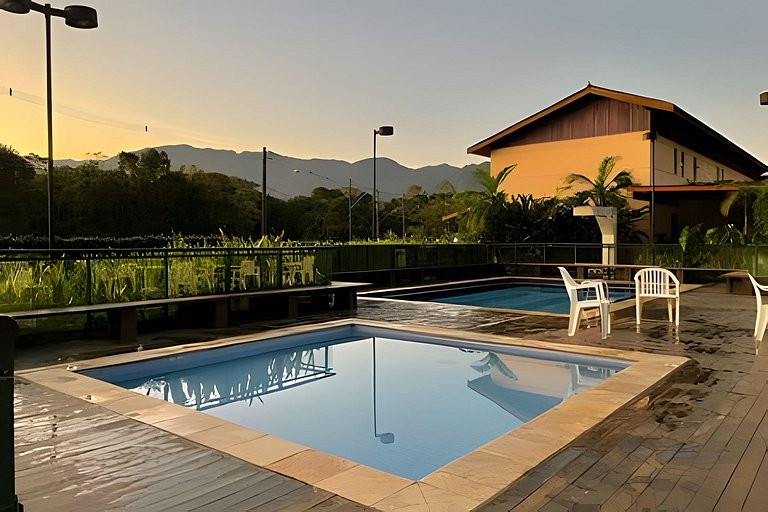 Casa de férias, Barra do Una, condomínio fechado!