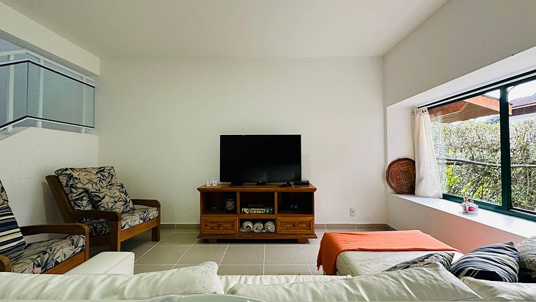 Casa de férias, Barra do Una, condomínio fechado!
