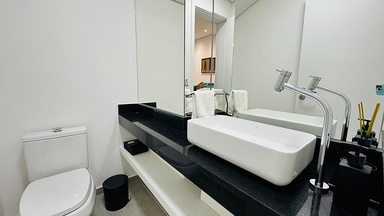 Casa con piscina cubierta y climatizada - 400m del mar.