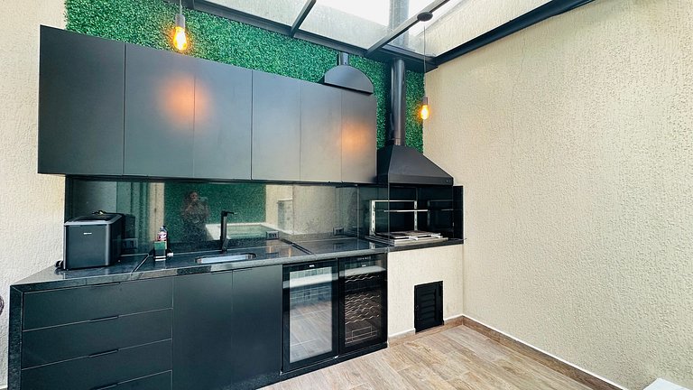 Casa con piscina cubierta y climatizada - 400m del mar.