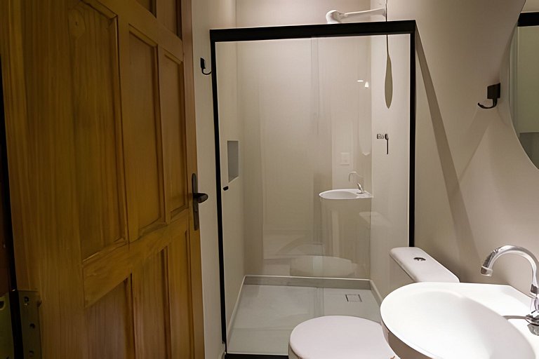 Casa com piscina privativa, 4 minutos da praia