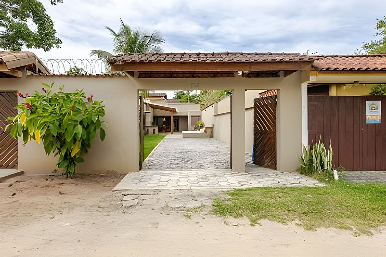 Casa com piscina, a 4 minutos do mar, Boraceia 2