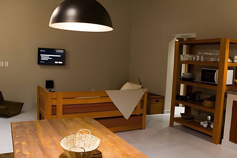 Casa com piscina, 4 minutos do mar