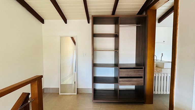 Loft para 5 pessoas na rua da praia, pet friendly!
