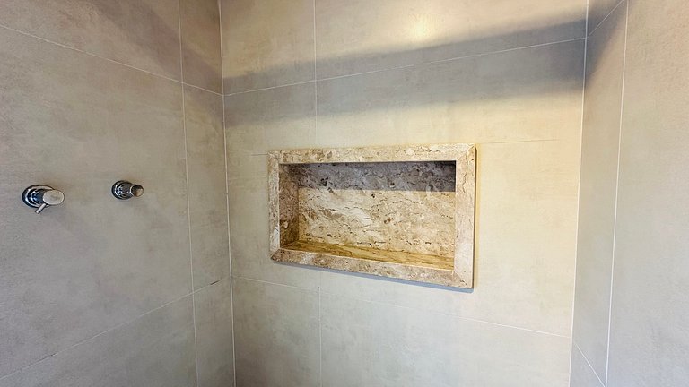 Loft 5, na rua da praia, 4 pessoas, pet friendly!