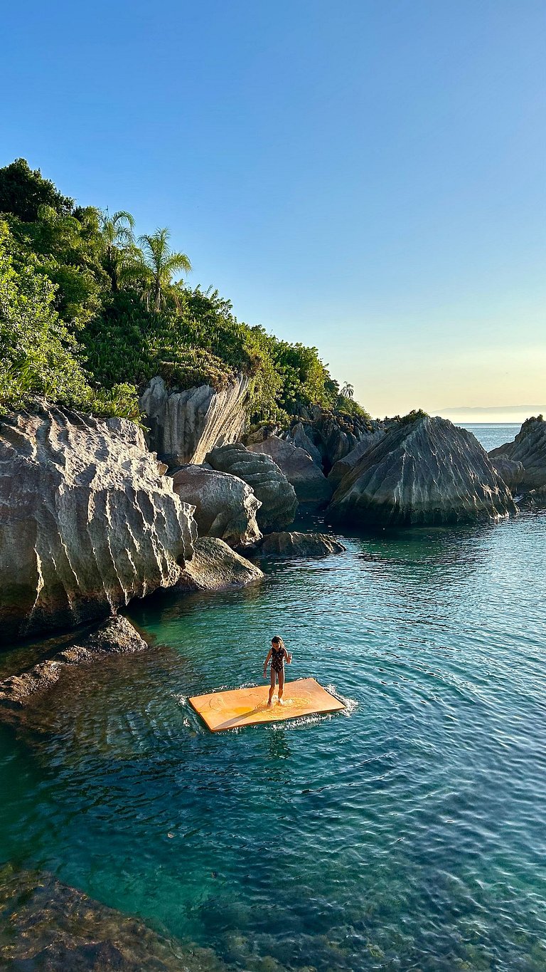Loft 8, na rua da praia - 4 pessoas, Juquehy