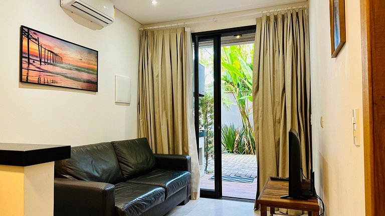 Loft para 3 pessoas na rua da praia, pet friendly!