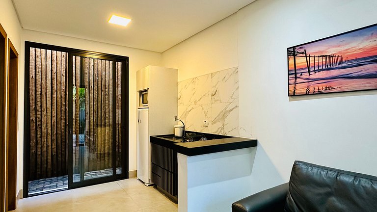 Loft para 3 pessoas na rua da praia, pet friendly!