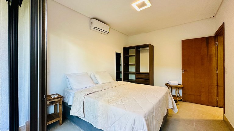 Loft para 3 pessoas na rua da praia, pet friendly!