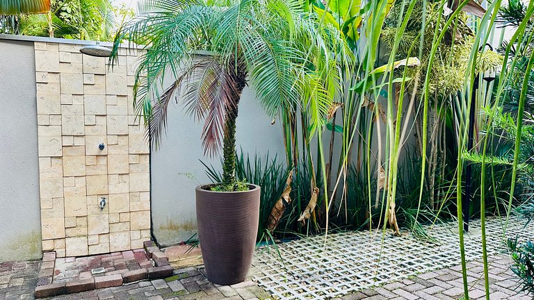 Loft para 3 pessoas na rua da praia, pet friendly!