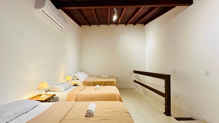 Loft 8, na rua da praia - 4 pessoas, Juquehy