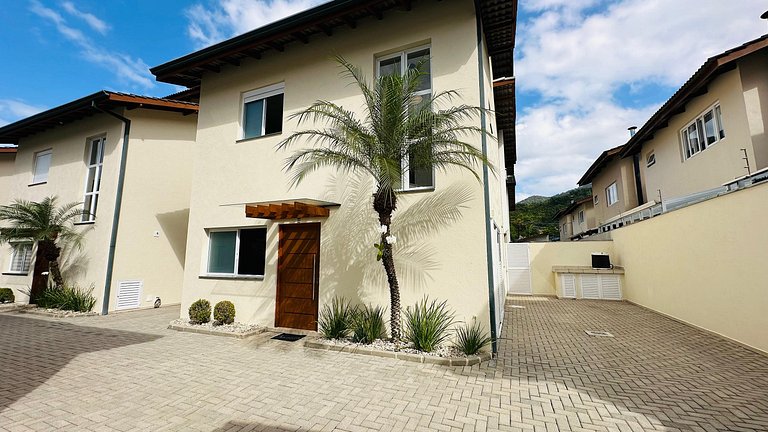 Casa com piscina privativa, 3 suítes, Juquehy