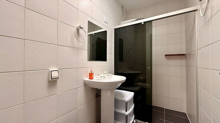 Casa beira rio com churrasqueira, piscina 3 suítes