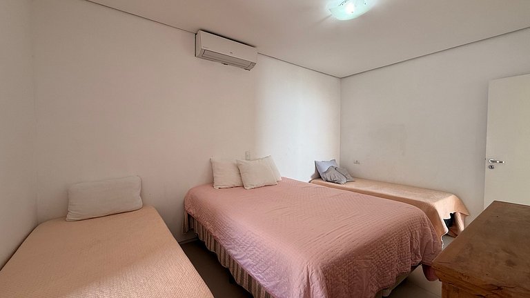 Casa com piscina aquecida - 12 pessoas