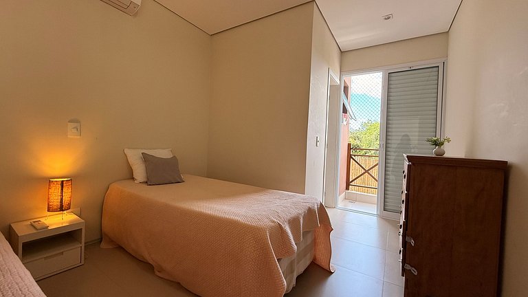 Casa com piscina aquecida - 12 pessoas