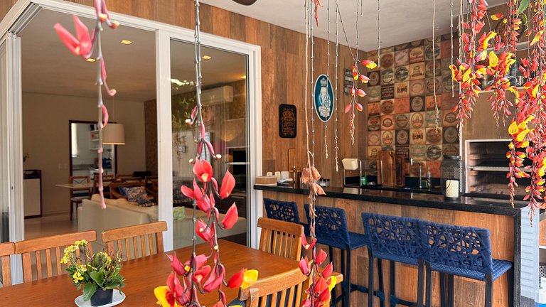 Casa com piscina aquecida - 12 pessoas