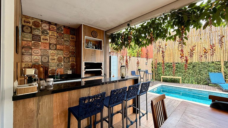 Casa com piscina aquecida - 12 pessoas