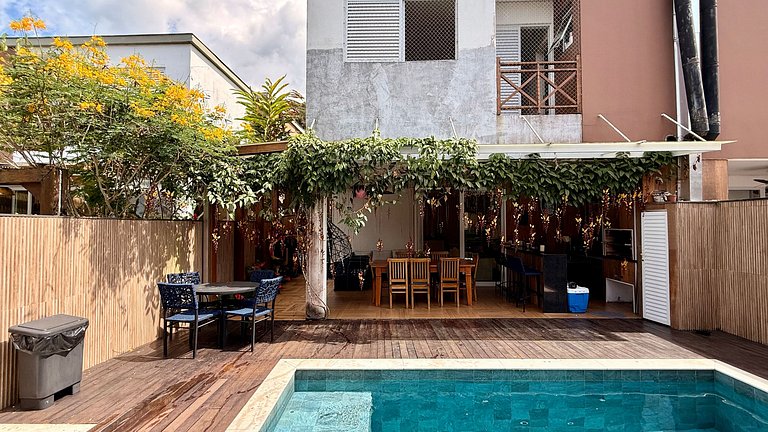 Casa com piscina aquecida - 12 pessoas