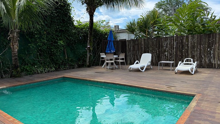 Casa com piscina aquecida - 12 pessoas