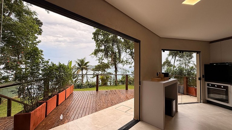 Casa com vista panorâmica para as Ilhas