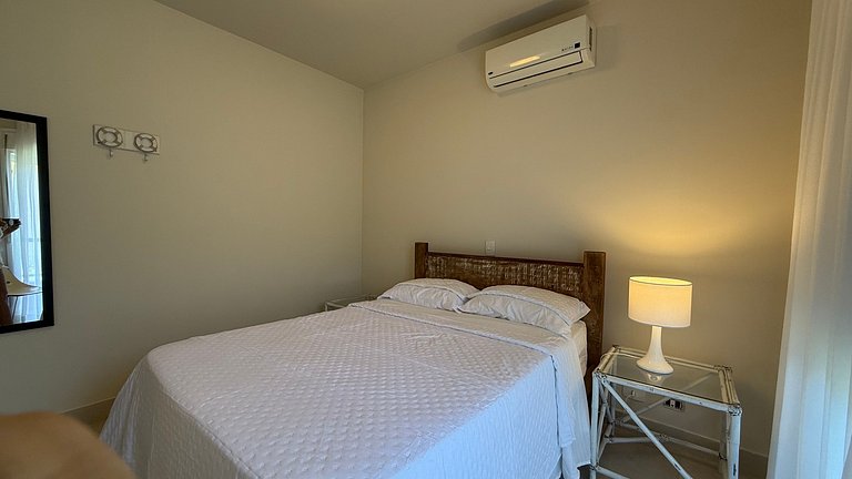 Casa com jacuzzi a 100m do mar, Juquehy.