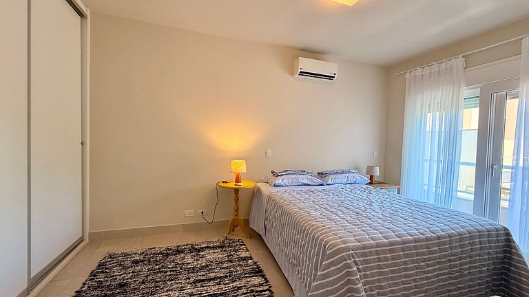 Casa com jacuzzi a 100m do mar, Juquehy.