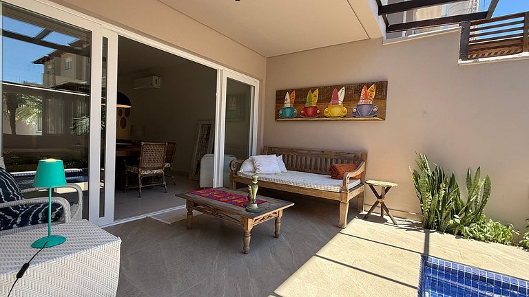 Casa com jacuzzi a 100m do mar, Juquehy.