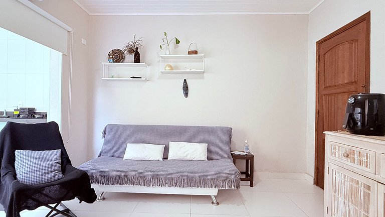 Charming flat 400m from the sea!