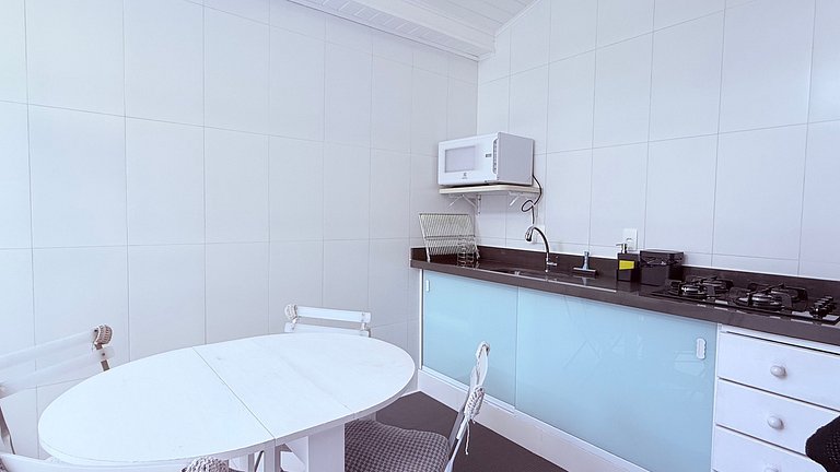 Charming flat 400m from the sea!