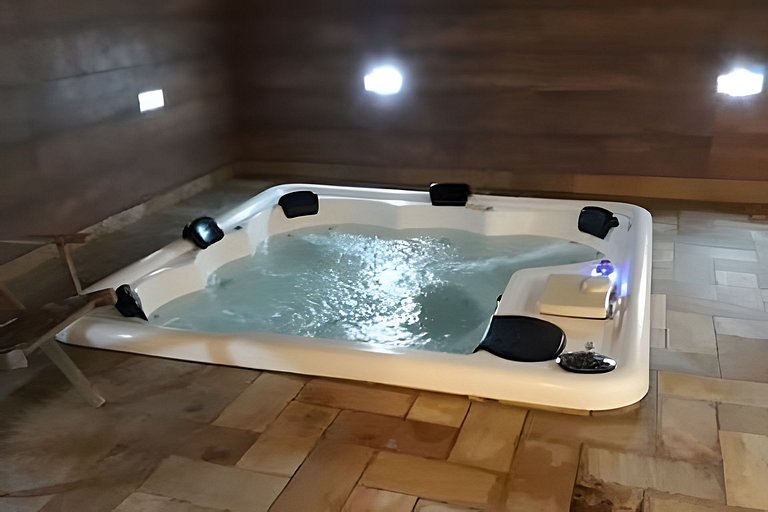 Casa Bertioga+20hosp 7suites ar cond 400m da praia