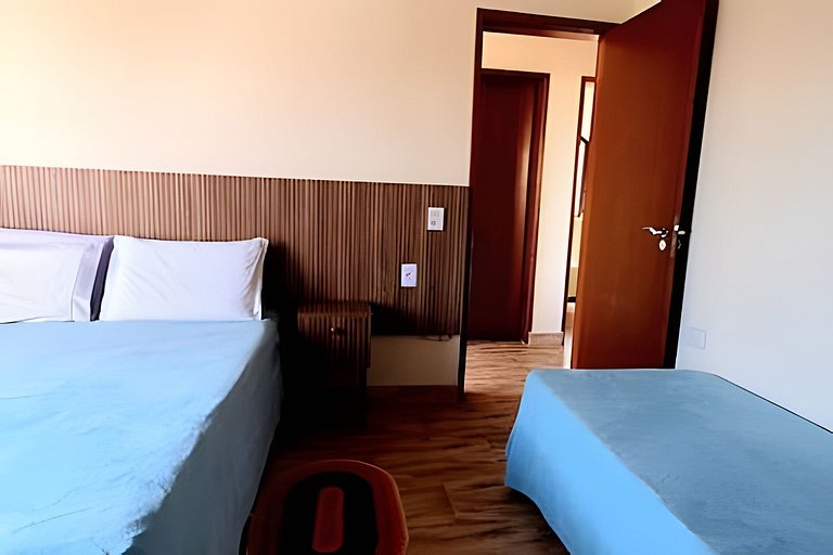 Casa Bertioga+20hosp 7suites ar cond 400m da praia