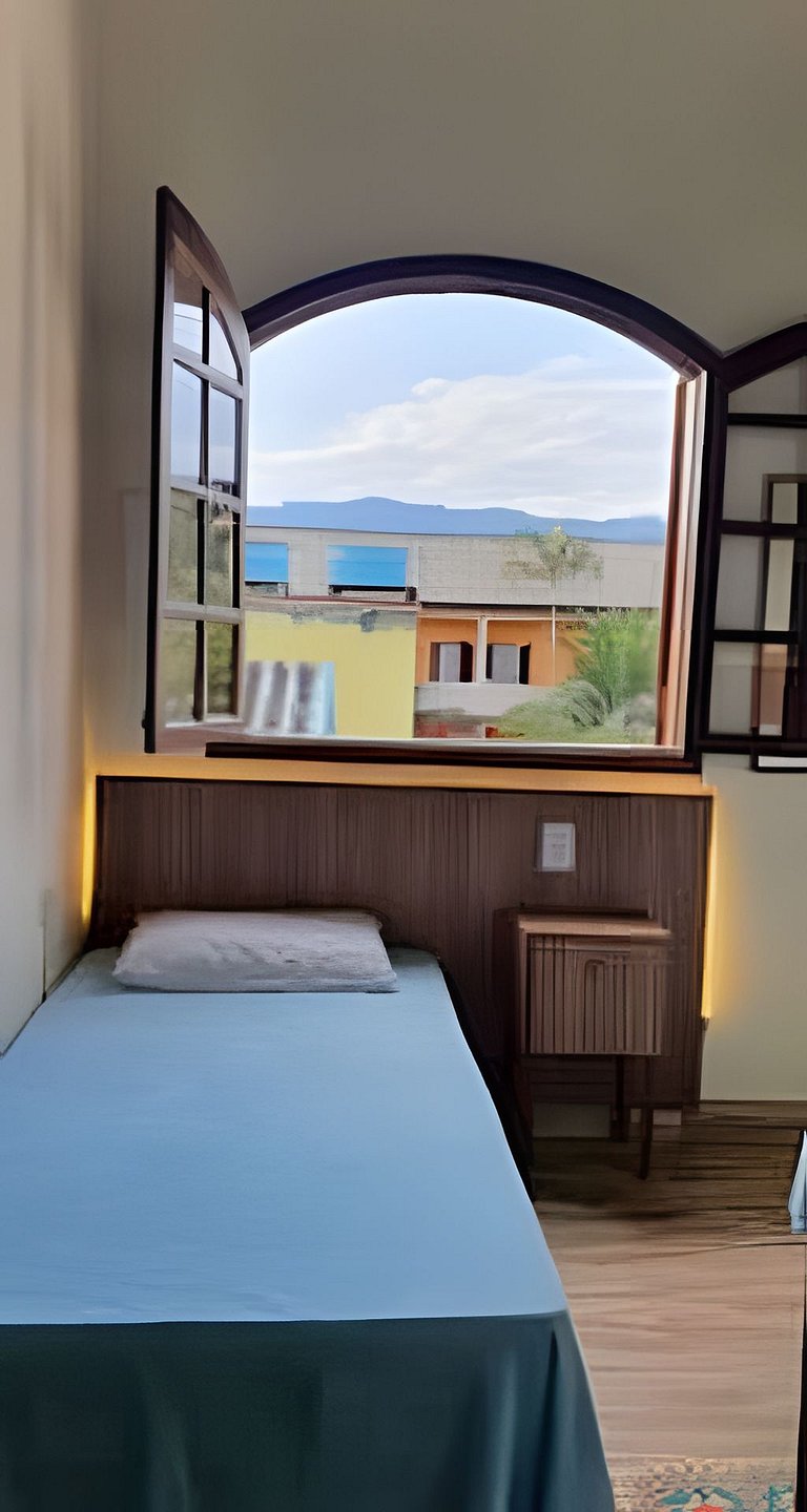 Casa Bertioga+20hosp 7suites ar cond 400m da praia