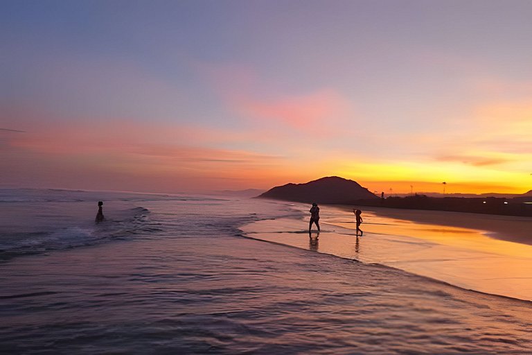 Casa Bertioga+20hosp 7suites ar cond 400m da praia