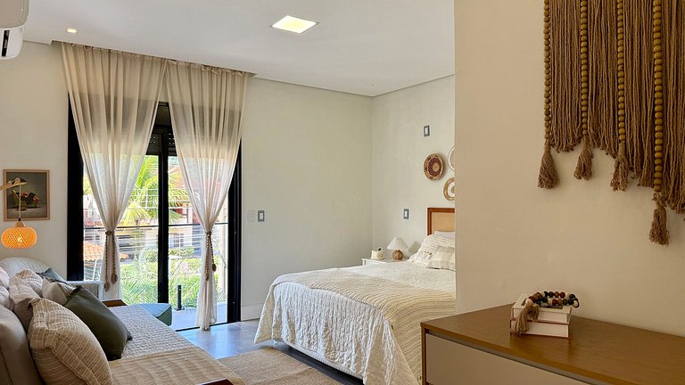 House in the heart of Juquehy, do it all on foot!