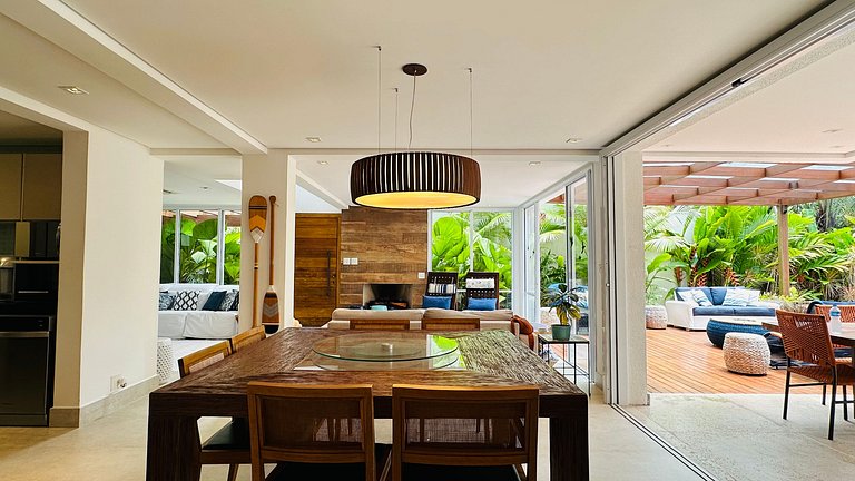 Casa de Alto Padrão no Raízes de Juquehy