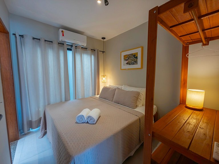 Casa com piscina, 4 minutos do mar