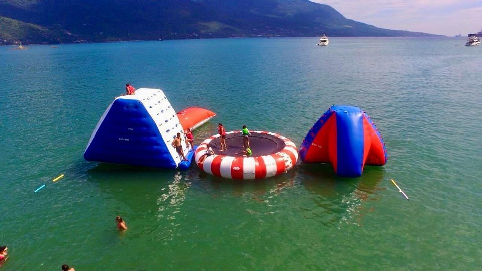 Boat Park em Boraceia: diversão no mar para toda a família